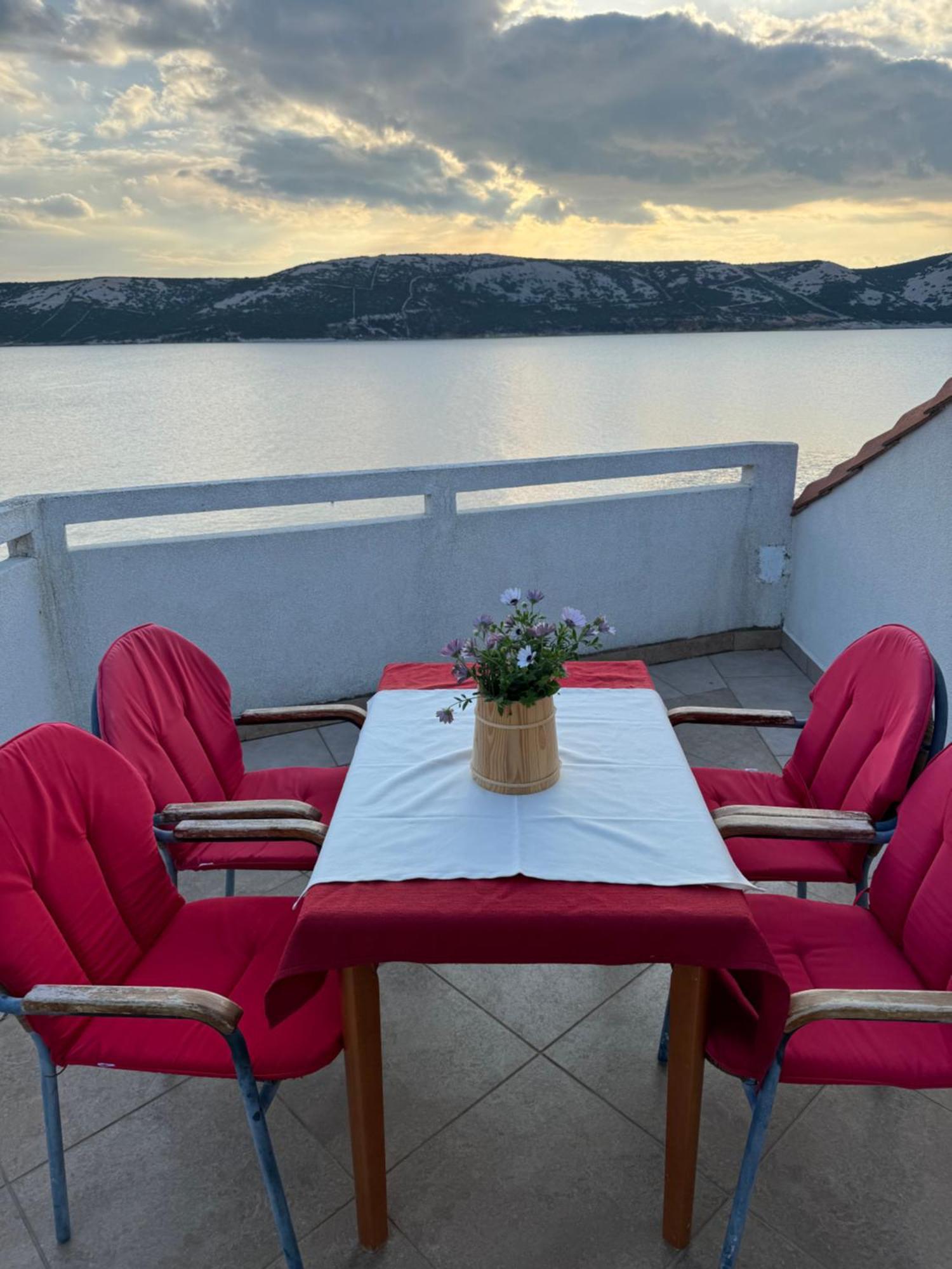 Apartamento Ariela At The Beach Stara Novalja Exterior foto