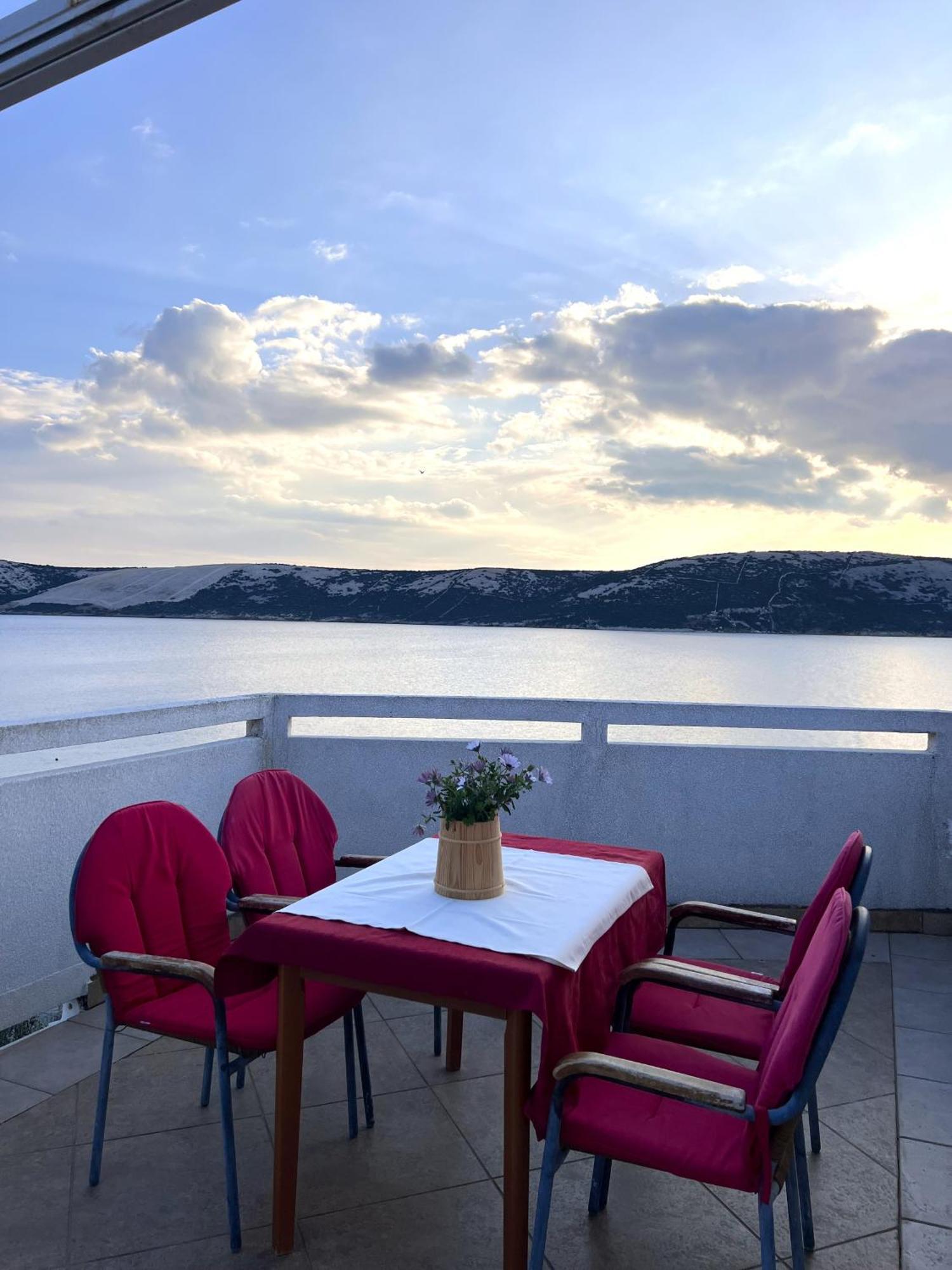 Apartamento Ariela At The Beach Stara Novalja Exterior foto
