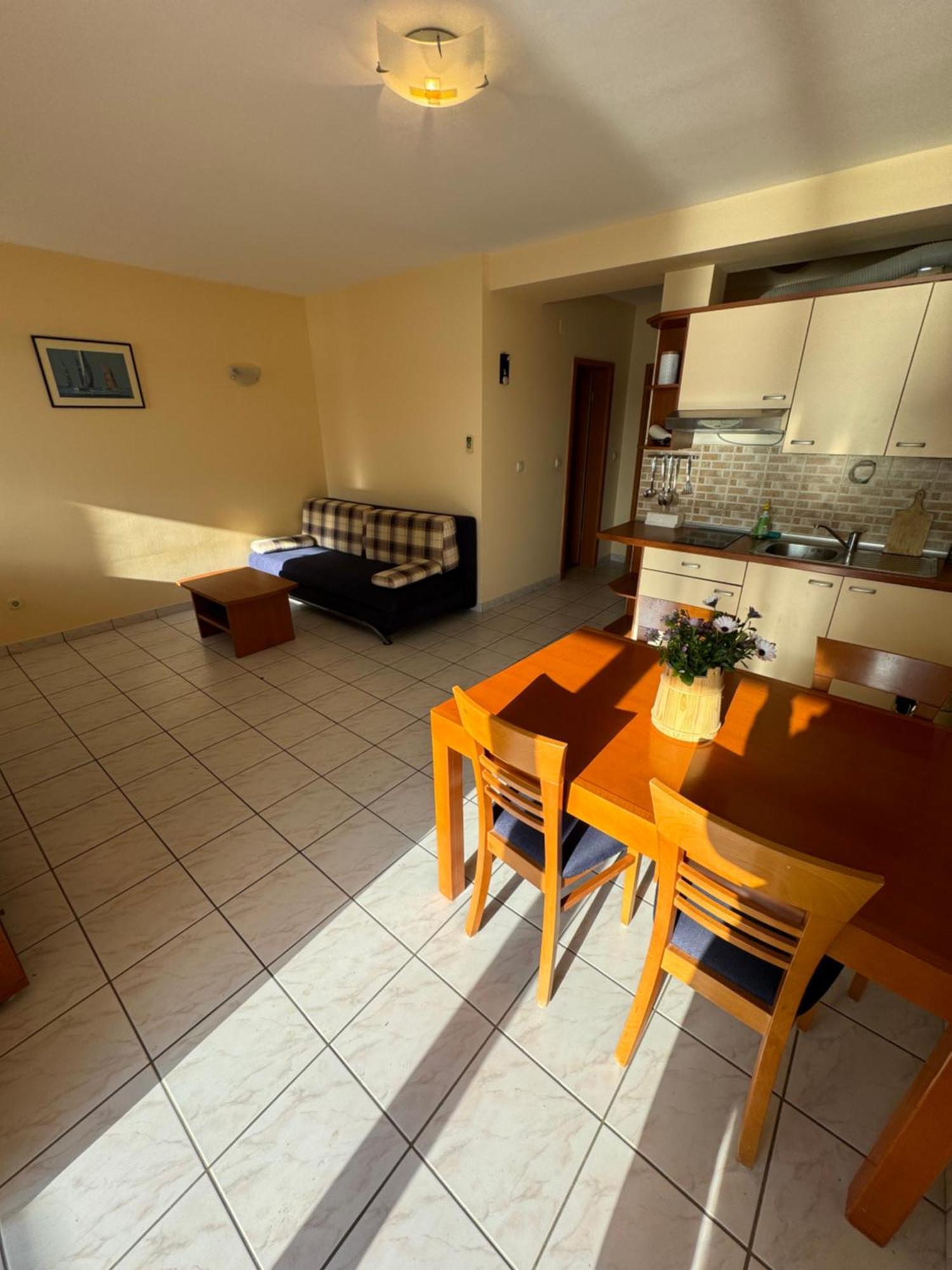 Apartamento Ariela At The Beach Stara Novalja Exterior foto